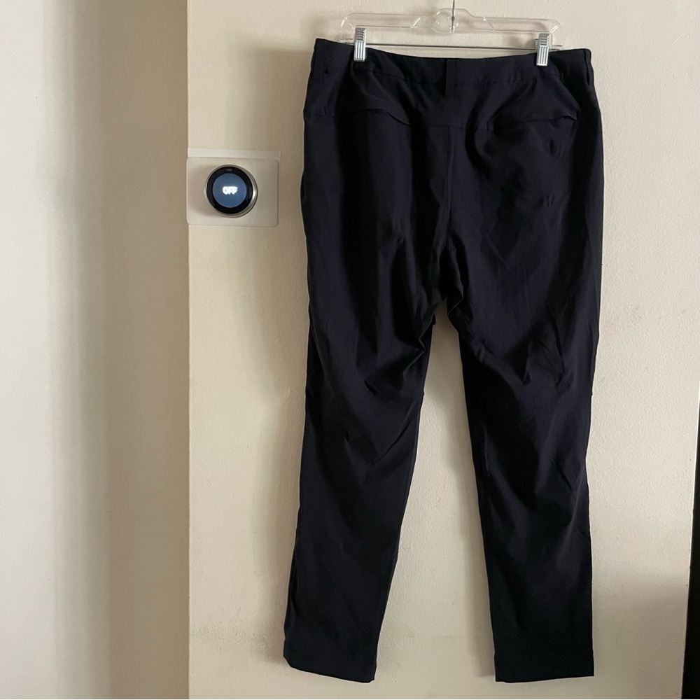 Lululemon Commission Classic Pants Size 36